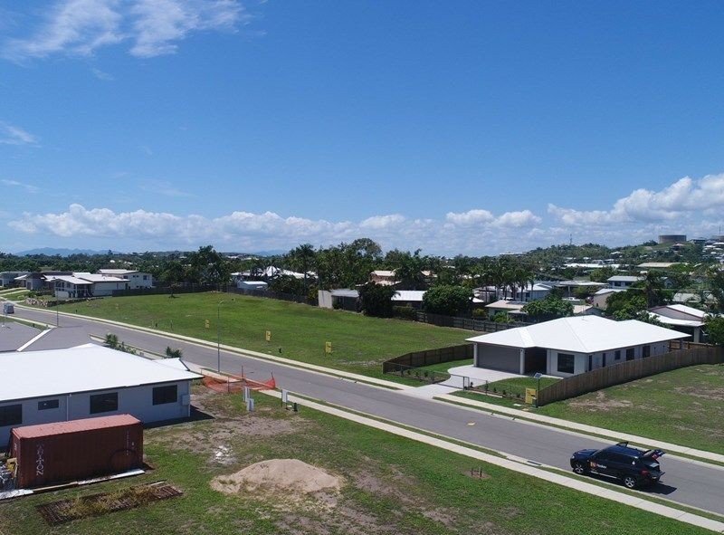 21 Harrison Court, Bowen, Qld 4805