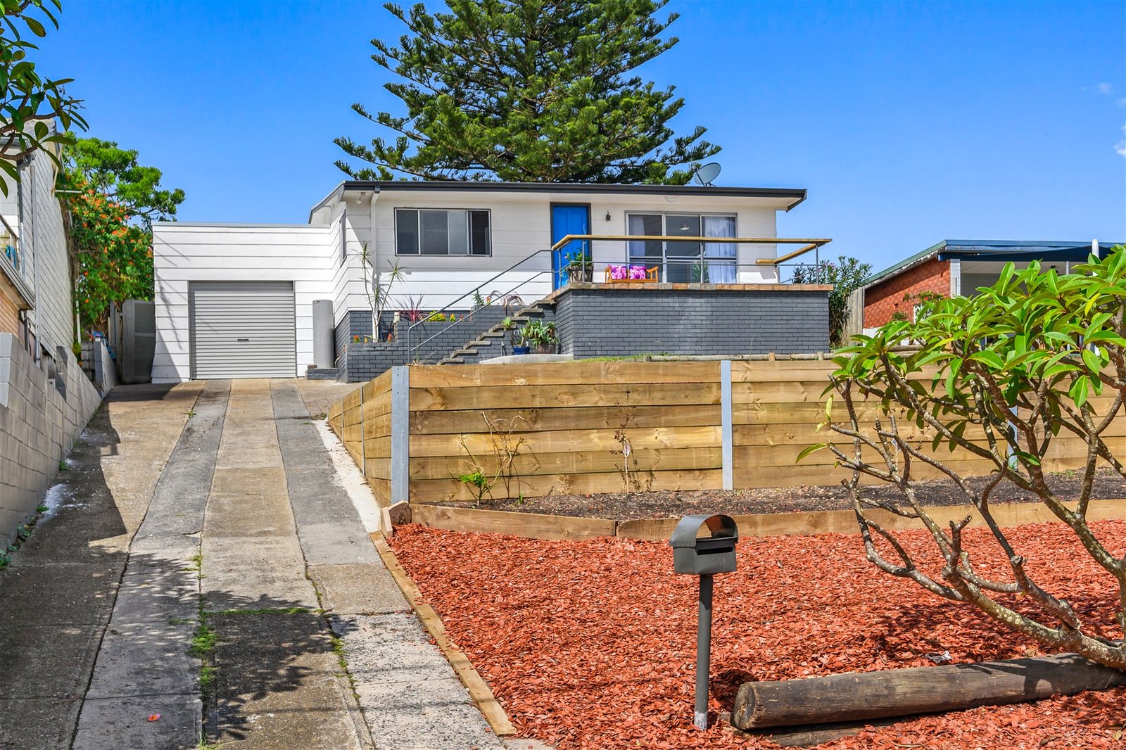 16 Northcote Avenue SWANSEA HEADS NSW