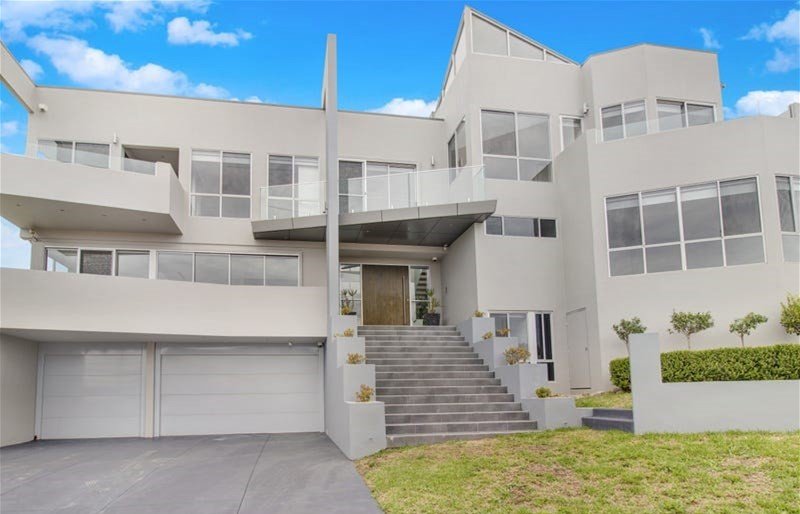 13 Lodi Close WEST HOXTON NSW