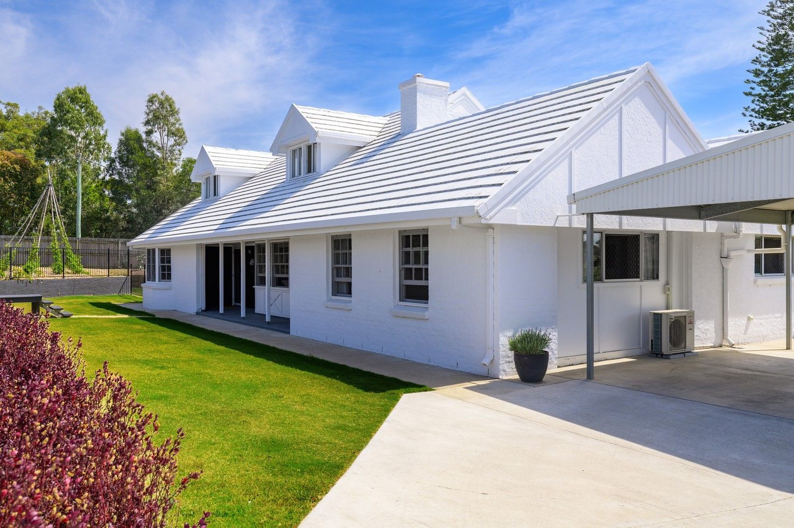 48 Sorensen Road, Southside QLD 4570