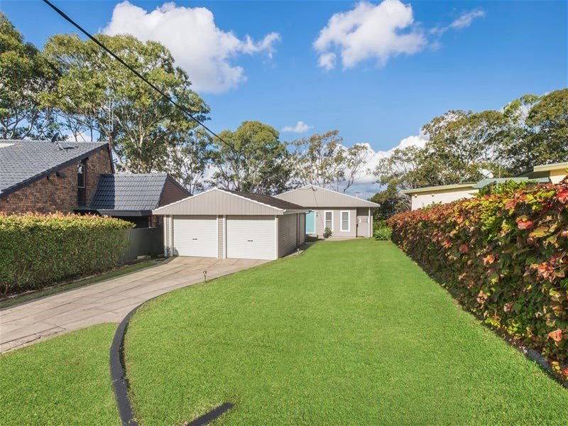 4 Buttaba Rd BRIGHTWATERS NSW