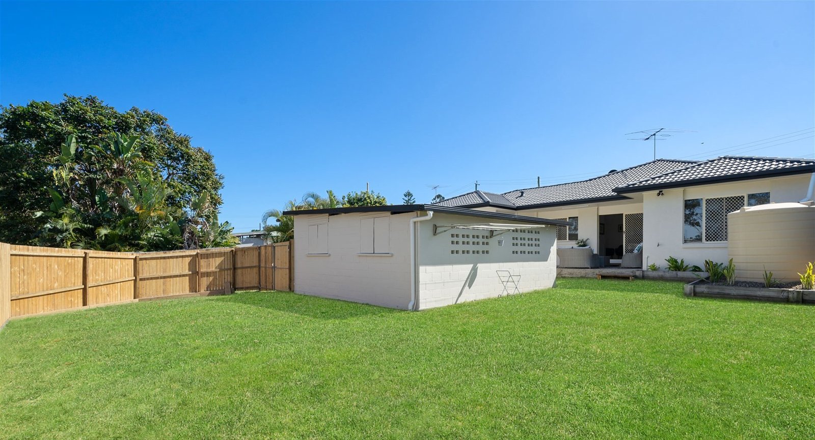 13 Leah Avenue SALISBURY QLD