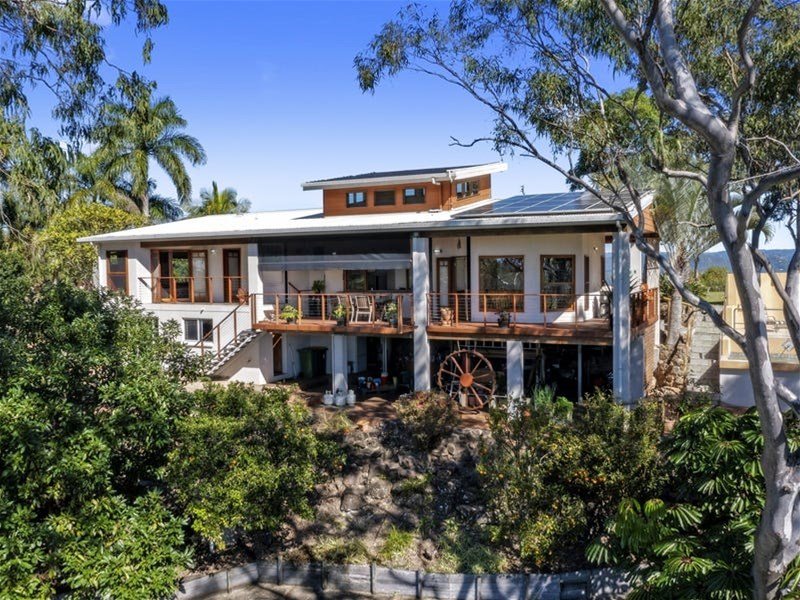 197 Ocean Vista Drive MAROOCHY RIVER QLD