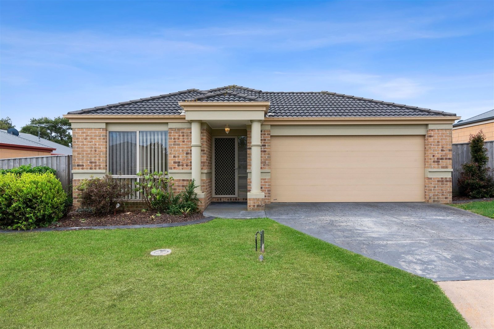 12 Mariner Court MOUNT MARTHA VIC