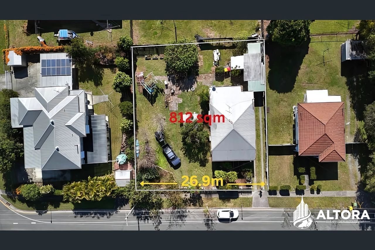 33 MANILA STREET, BEENLEIGH QLD 4207