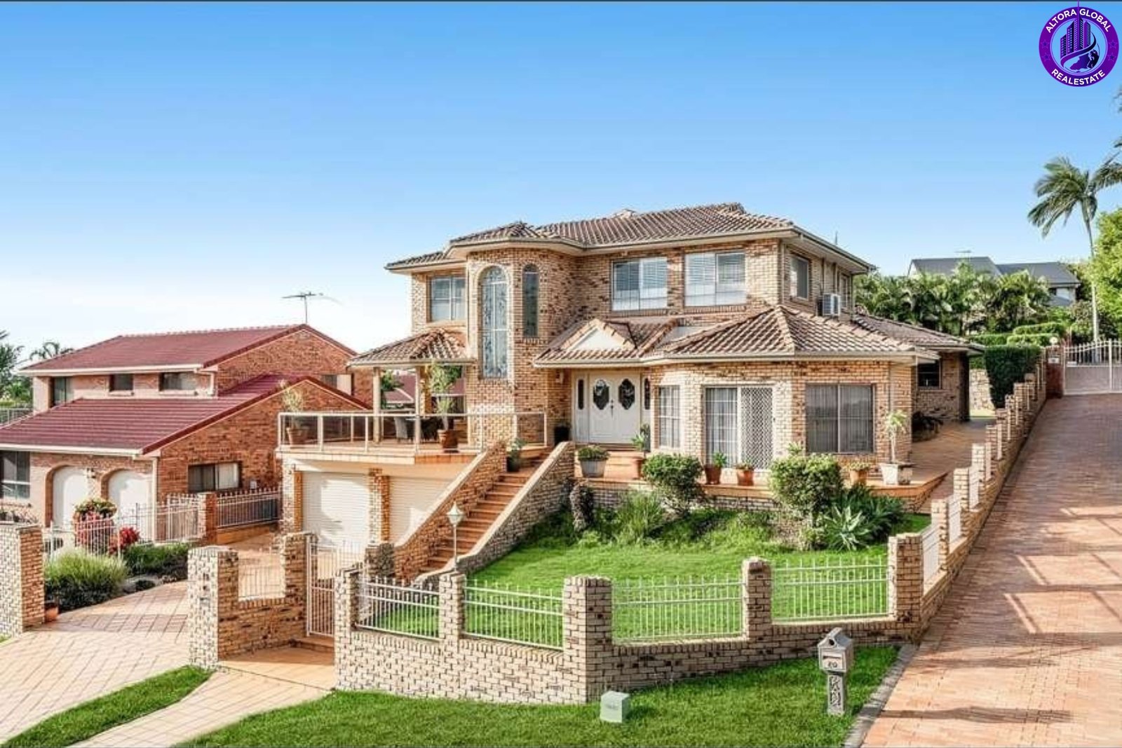 18 EROMANGA STREET CARINDALE QLD 4152